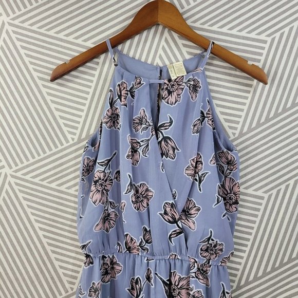 Japna Size Small Romper Shorts light weight Blue floral surplice top - Picture 2 of 5